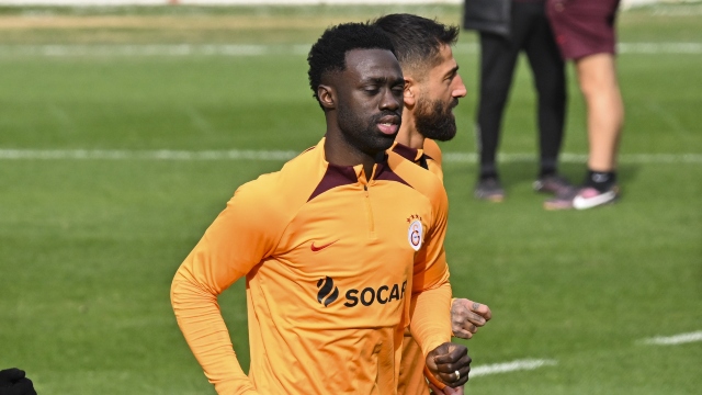 Galatasaray’da Davinson Sanchez sakatlığı atlattı