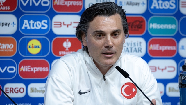 Vincenzo Montella: Galler zorlu bir rakip